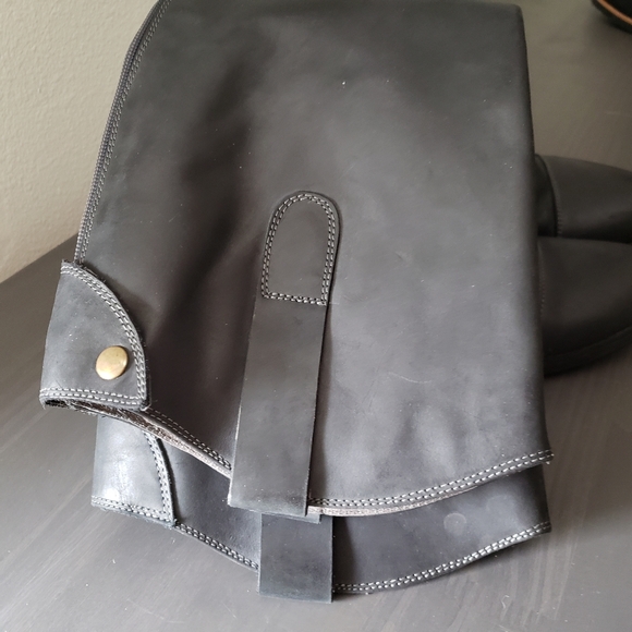 Hugo Back Leather Womens Riding Boots Size 9